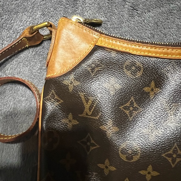 Louis Vuitton Monogram Odeon PM - Picture 1 of 16
